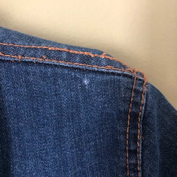 Women’s Jean Jacket - Picture 5 of 6